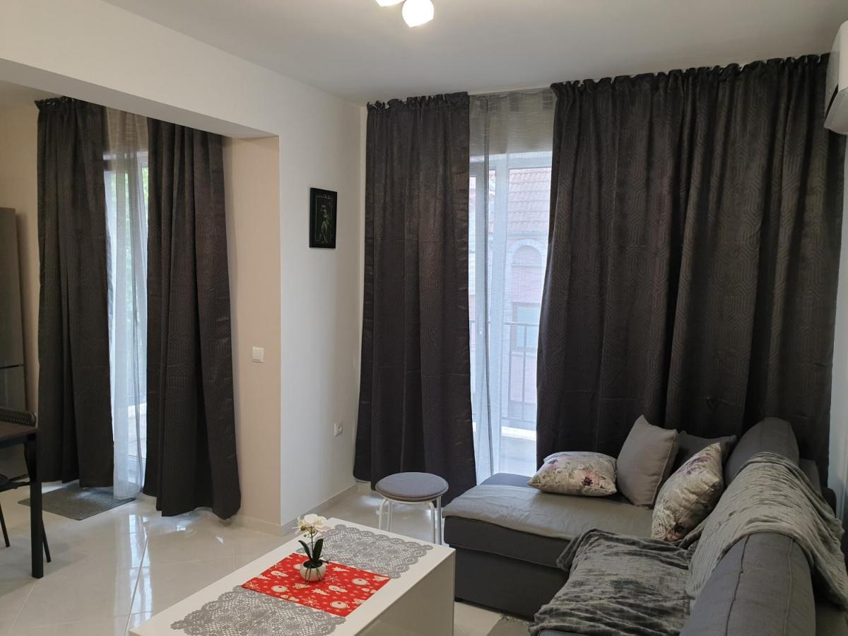 New The Twins Varna Two-Bedroom, Apt 5 At 15 Tsani Ginchev Street, Floor 3 Exterior photo