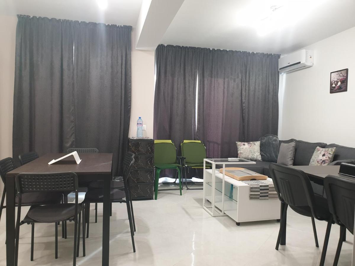 New The Twins Varna Two-Bedroom, Apt 5 At 15 Tsani Ginchev Street, Floor 3 Exterior photo