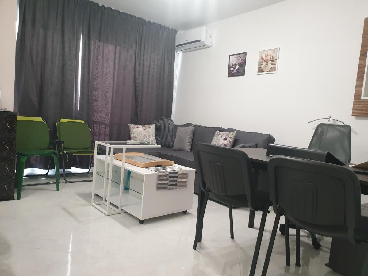 New The Twins Varna Two-Bedroom, Apt 5 At 15 Tsani Ginchev Street, Floor 3 Exterior photo